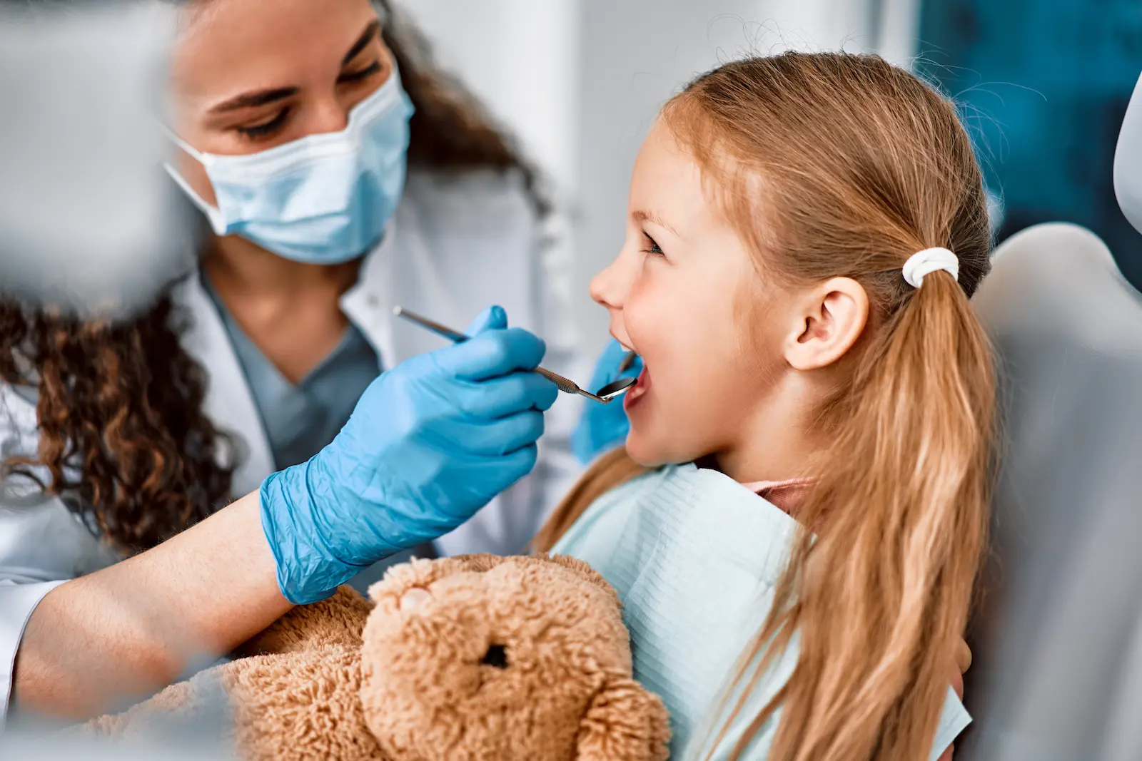 A teen's wisdom teeth evaluation